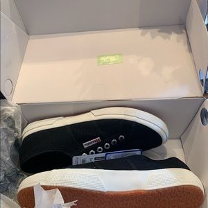 NWT Superga Classic Sneakers, womens size 9.5